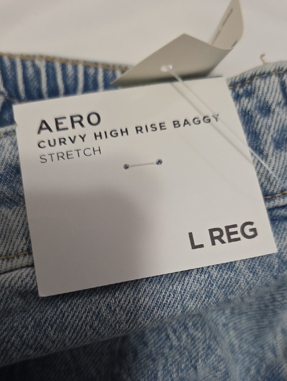 Light Wash Distressed Curvy High Rise Baggy Jeans Womens Size Large Regular - Picture 9 of 11